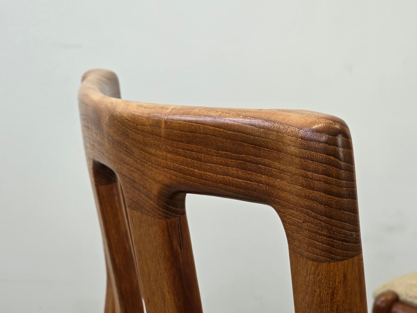 DYRLUND STÜHLE Vintage Stuhl Esszimmer Esstisch Teakholz Massiv Dänisches Design Küche Mid-Century Modern