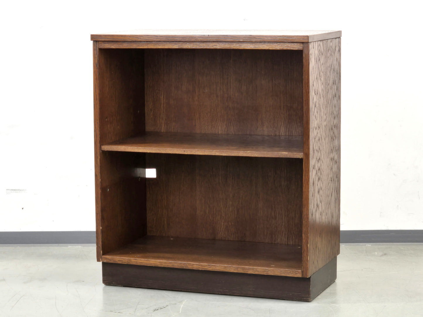 REVOLT REGAL Jiroutek Mid Century Vintage U-293 b Eiche Kommode Bauhaus Retro