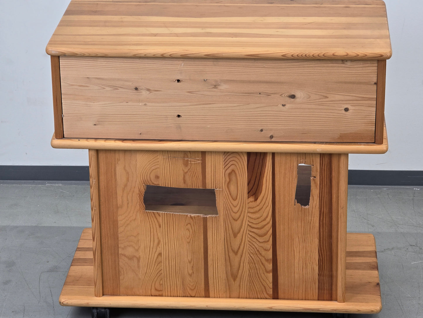 VINTAGE TV-REEL Kommode Sideboard Kiefer Rollen 60er 70er Mid Century Design Loft