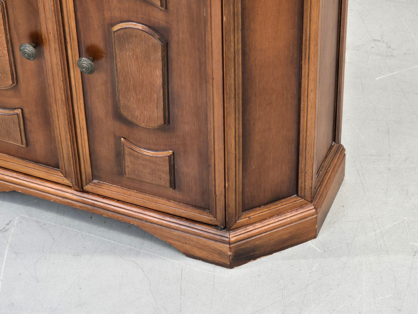 VINTAGE KOMMODE Sideboard Schrank Nussbaum-Optik Rustikal Mid Century Flur