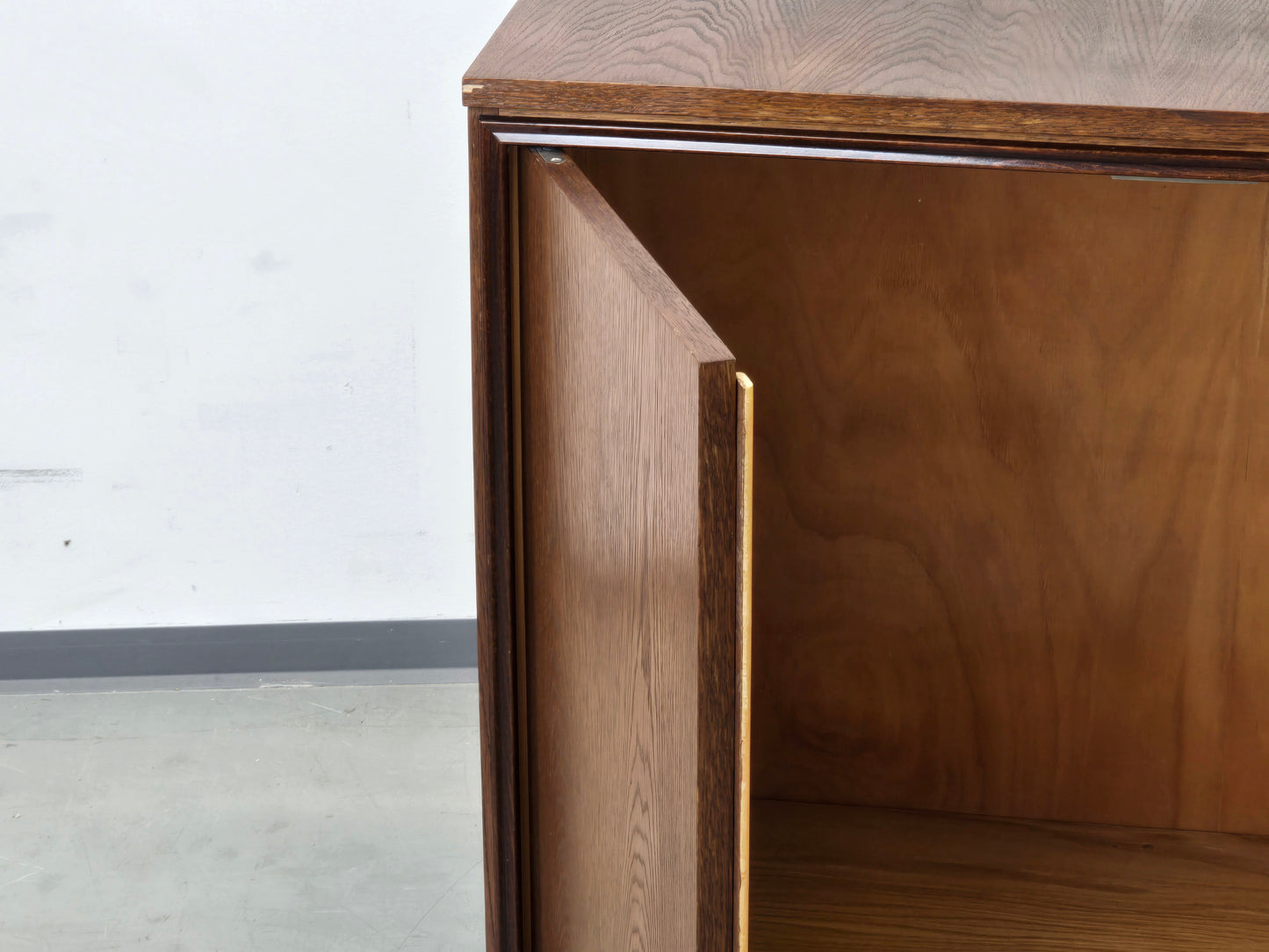 VINTAGE SIDEBOARD Kommode UP Závody Rousínov Eiche František Mezuláník 1957 Mid Century Cabinet