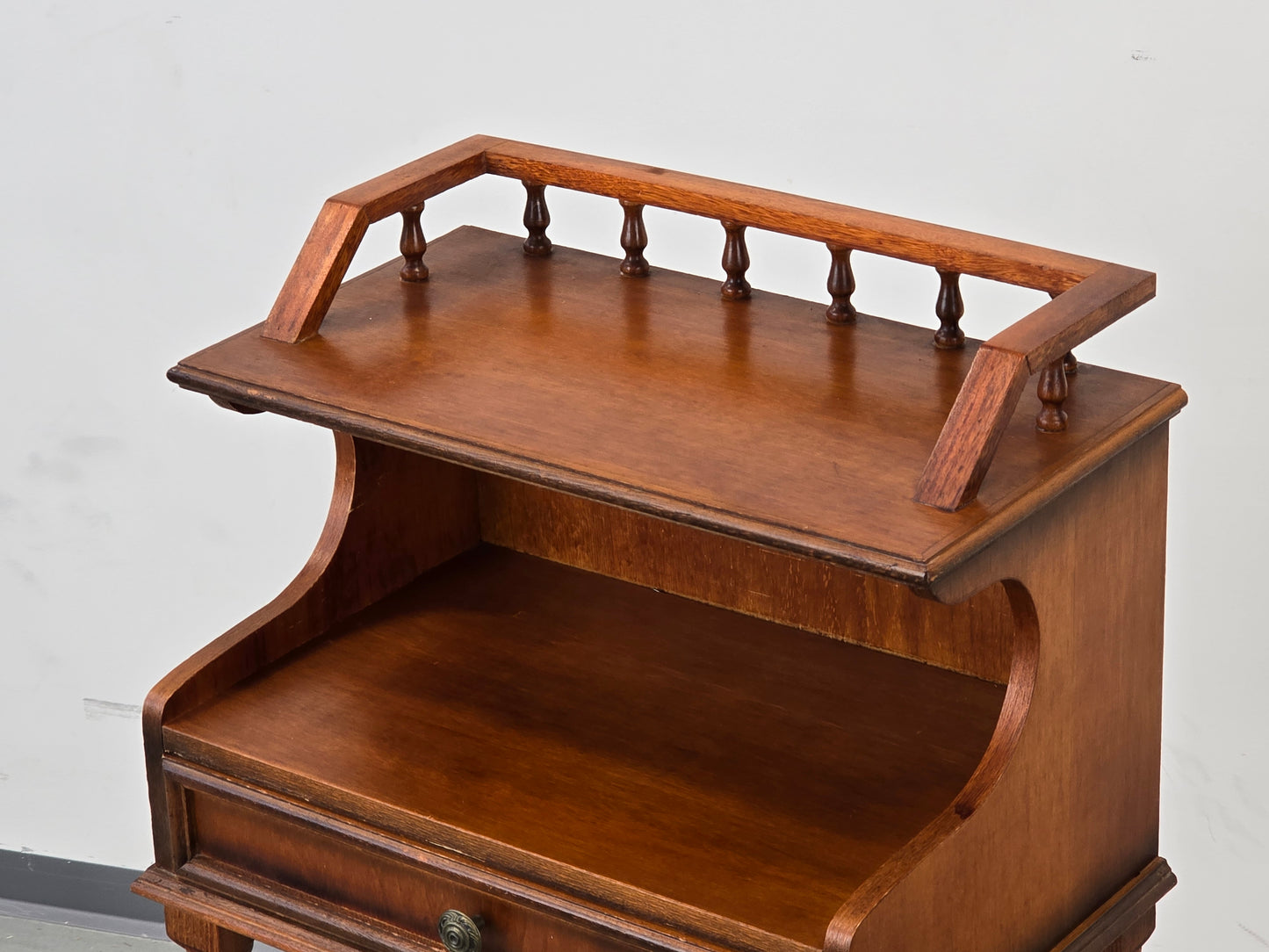 VINTAGE TELEFONSTÄNDER Ablage Beistelltisch 60er Jahre Holz Nachttisch Flurregal antik
