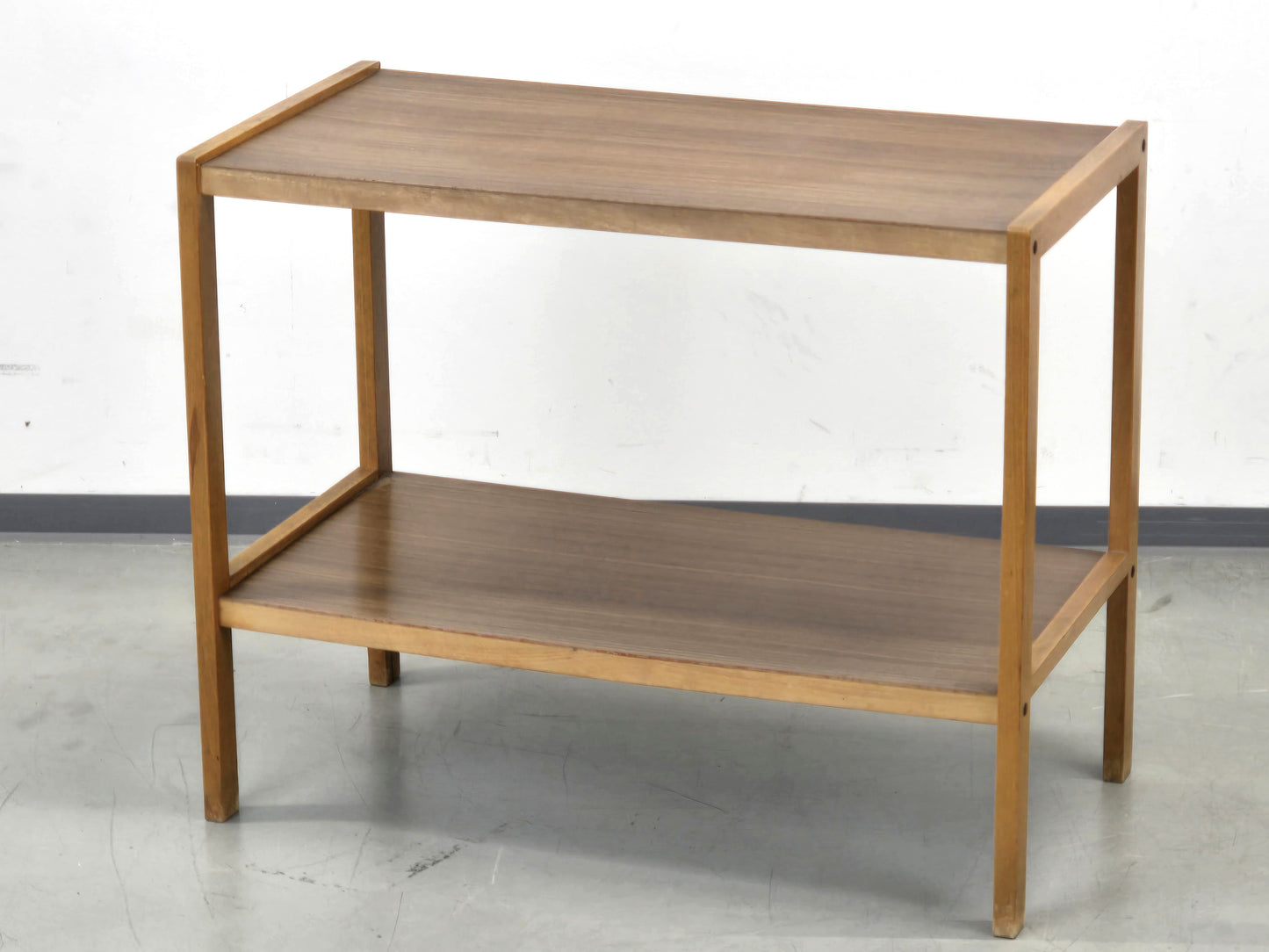 OPAL BEISTELLTISCH 60er Mid Century Nußbaum Vintage Kleinmöbel Regal Tisch