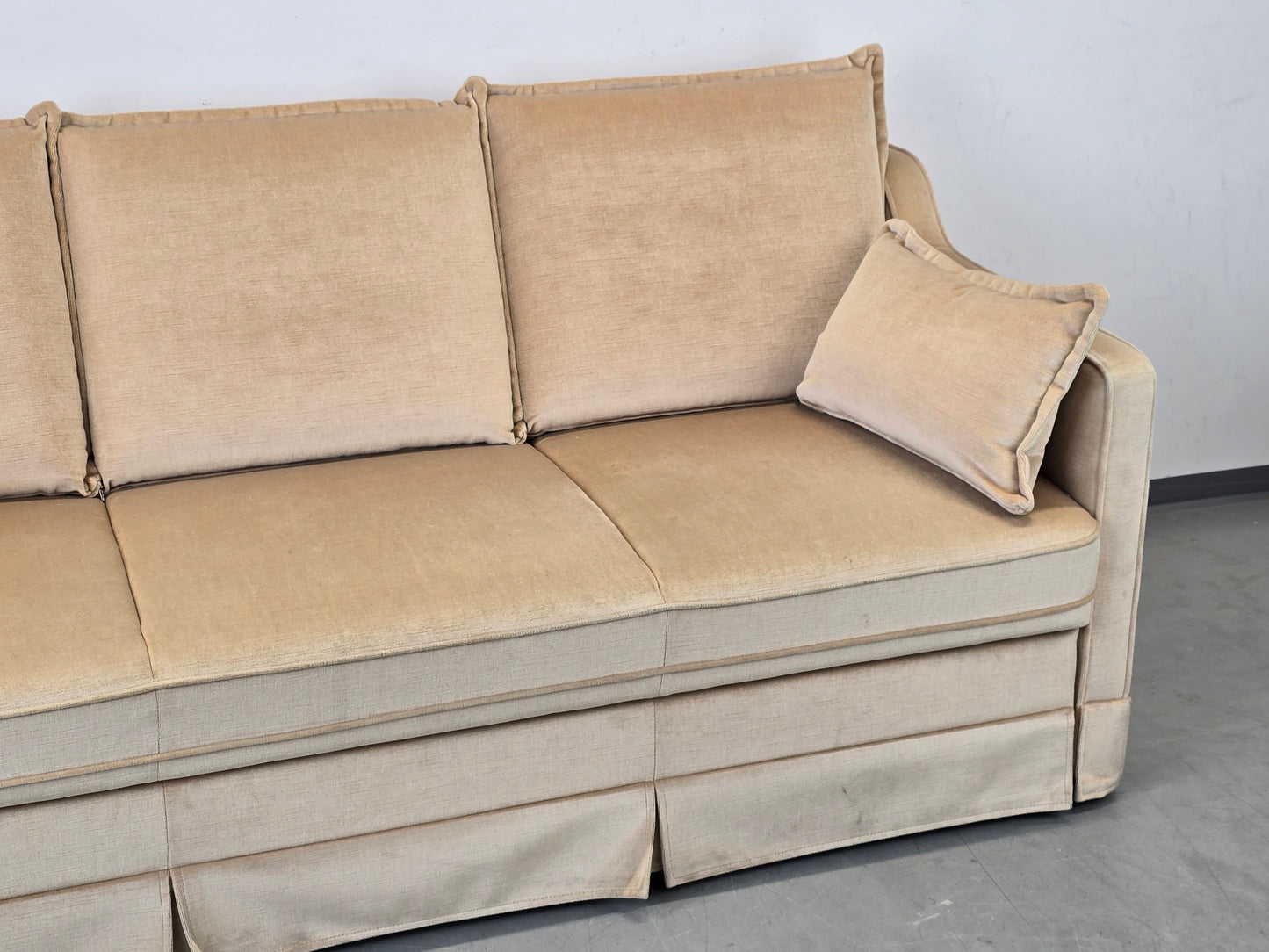 VINTAGE SCHLAFSOFA Samt Beige Daybed 60er 70er Design Sofa Retro Couch