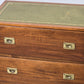 CAMPAIGN CHEST Sideboard Kommode Leder Messing Englisch Vintage Breit