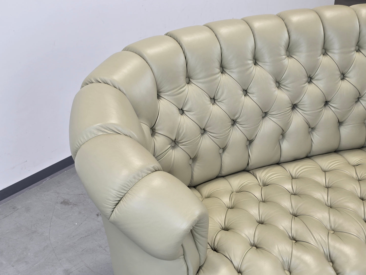 CHESTERFIELD SOFA Leder Salbei Vintage Design Couch Retro Mid Century 60s 70s