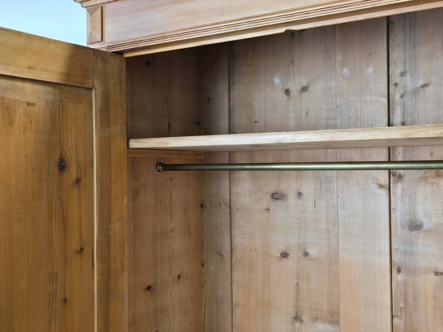 ANTIKER KLEIDERSCHRANK Gründerzeit Schrank massiv Weichholz Landhaus Vintage
