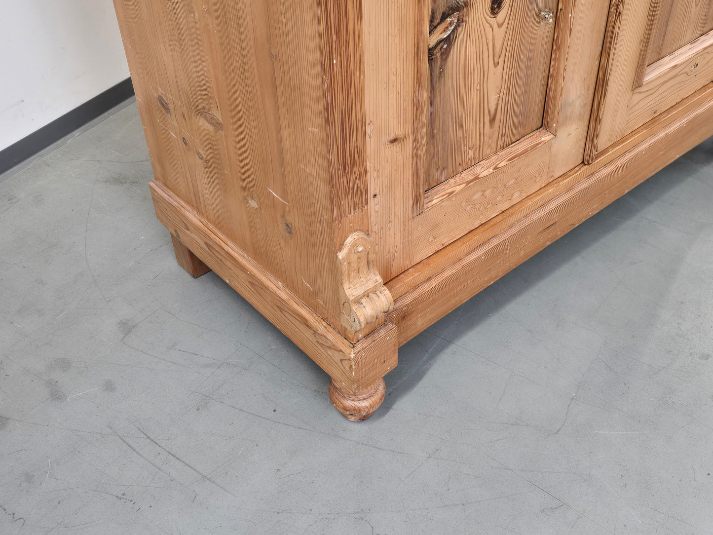 ANTIK BAUERNSCHRANK Gründerzeit Weichholz Kleiderschrank Dielenschrank antik massiv