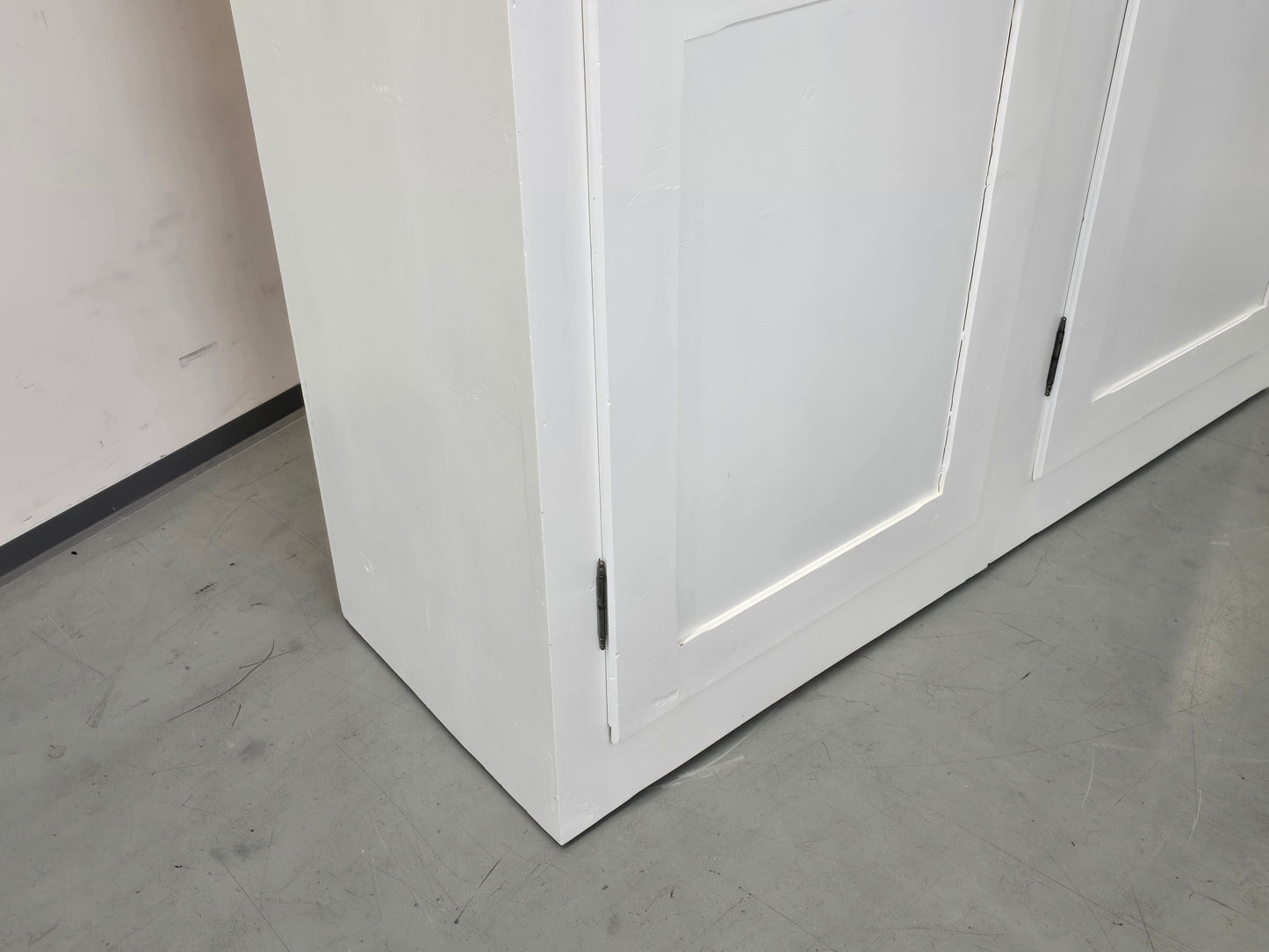 ANTIQUER SCHRANK Antik weiß Landhaus Biedermeier Weichholz Dielenschrank Shabby
