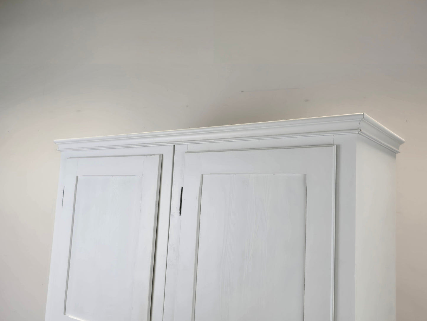 ANTIQUER SCHRANK Antik weiß Landhaus Biedermeier Weichholz Dielenschrank Shabby