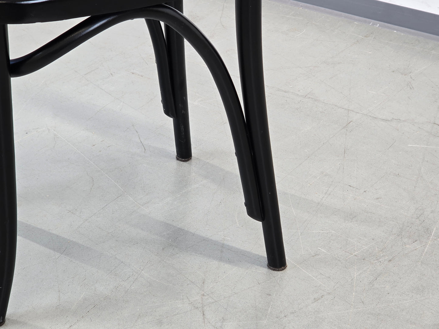 RADOMSKO THONET Stuhl Nr. 28 Bugholz Fächerstuhl Schwarz Vintage 60er Jahre