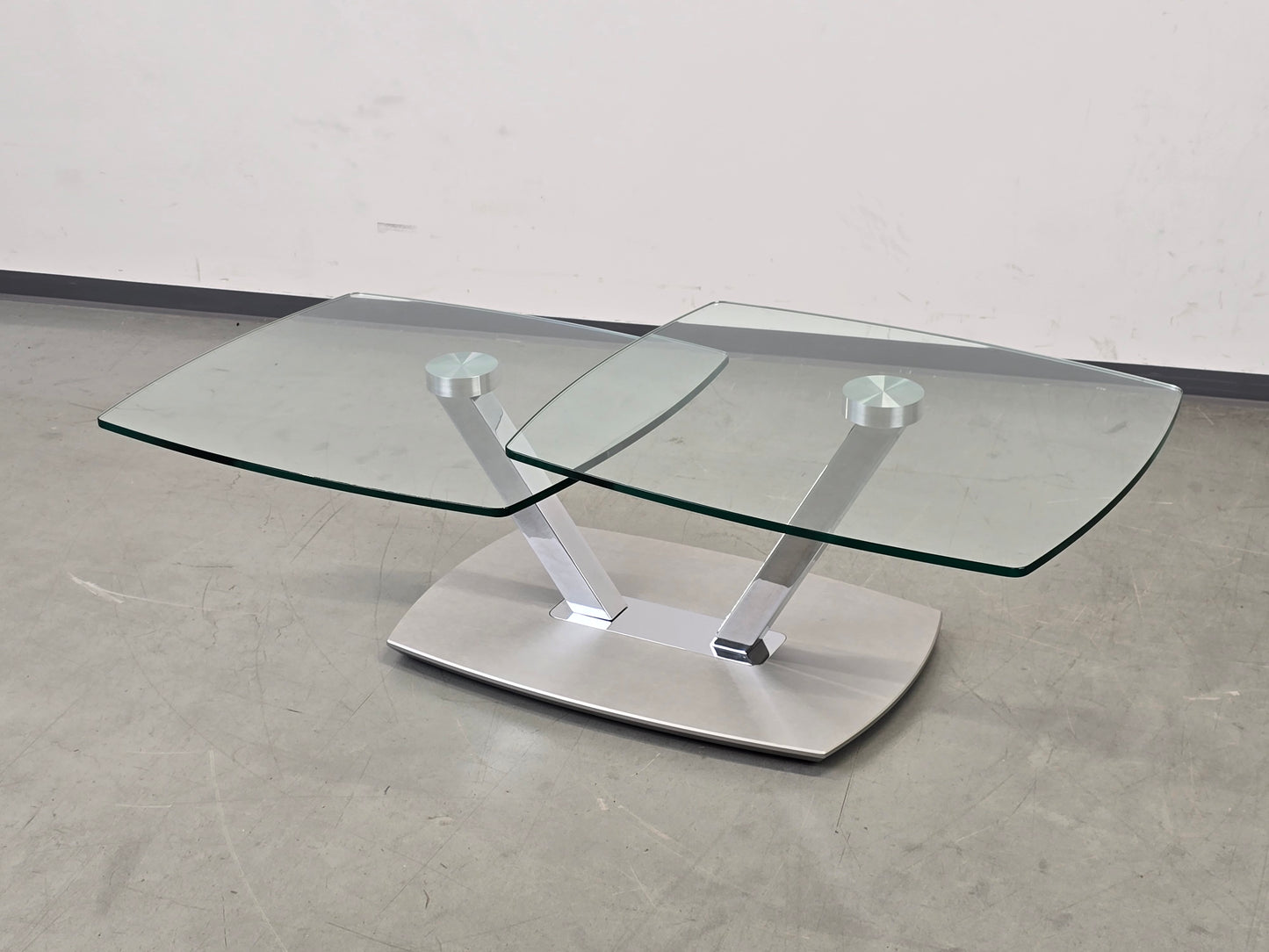 EVE COLLECTION Cavallo Couchtisch Glas Chrom Schwenkbar Designer Rollen