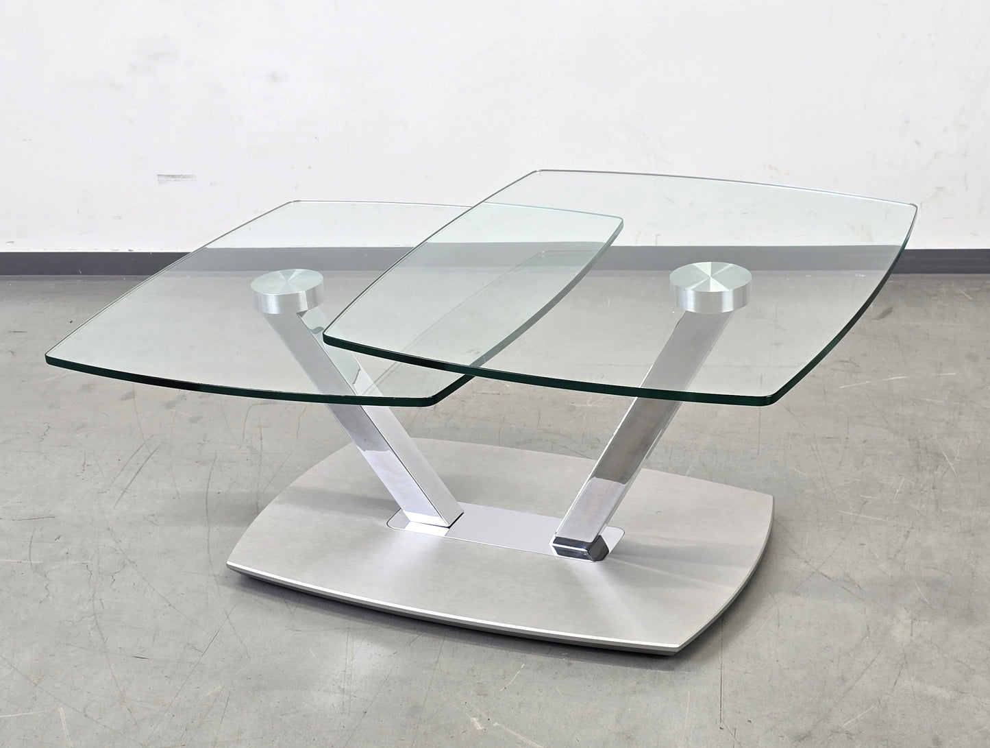 EVE COLLECTION Cavallo Couchtisch Glas Chrom Schwenkbar Designer Rollen