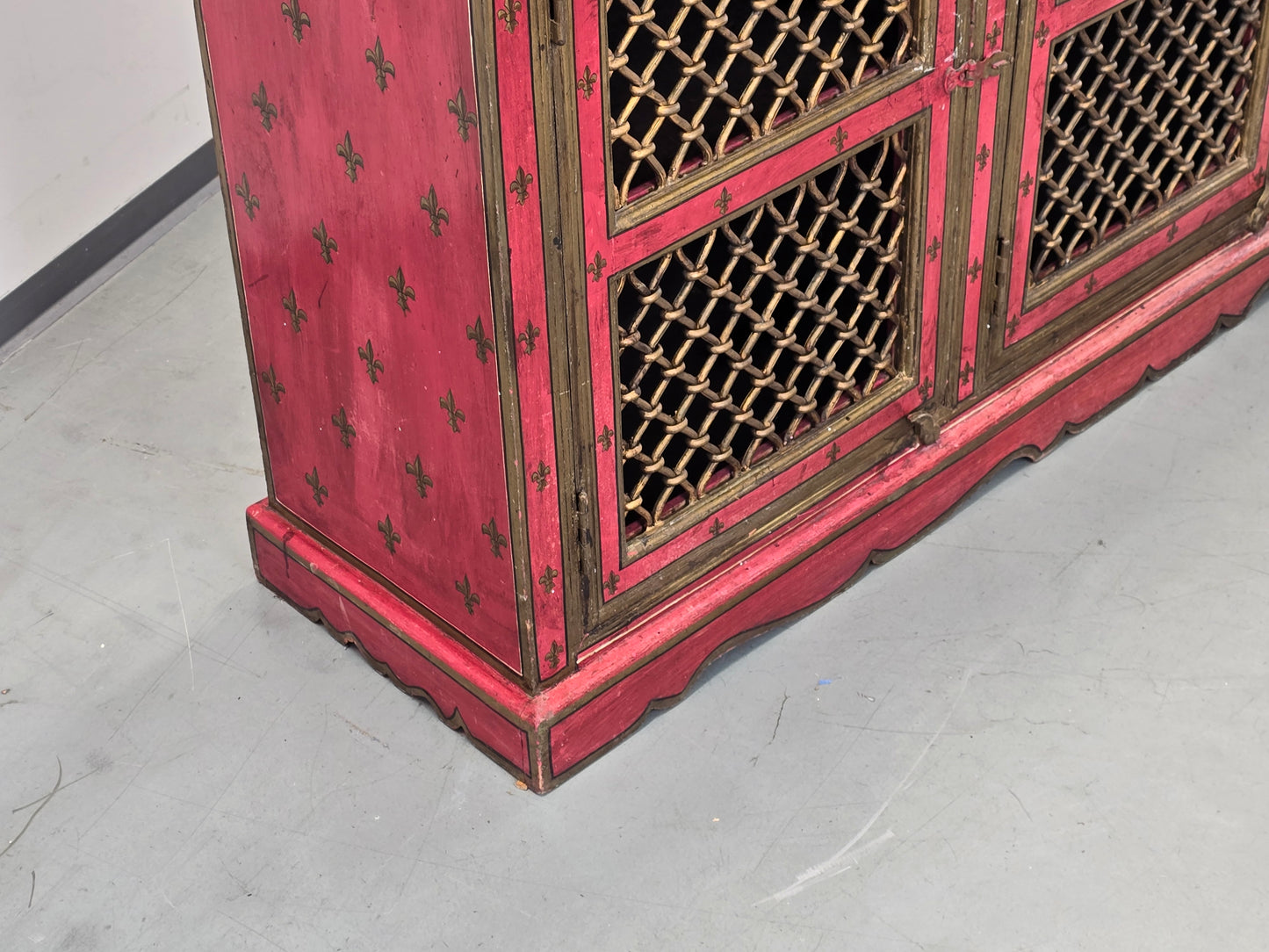 MAROKKANISCHE KOMMODE Sideboard Rot Gold Handbemalt Orient Massivholz Zouaq