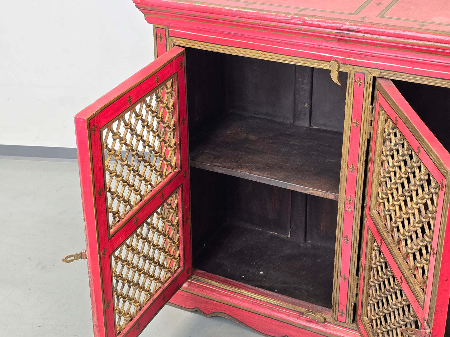 MAROKKANISCHE KOMMODE Sideboard Rot Gold Handbemalt Orient Massivholz Zouaq