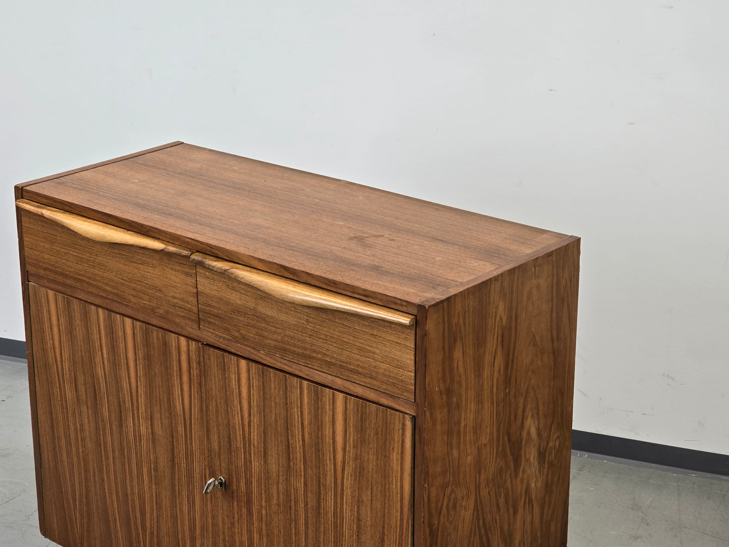 MID CENTURY Sideboard Nussbaum WK Möbel Kommode Vintage 60er Design
