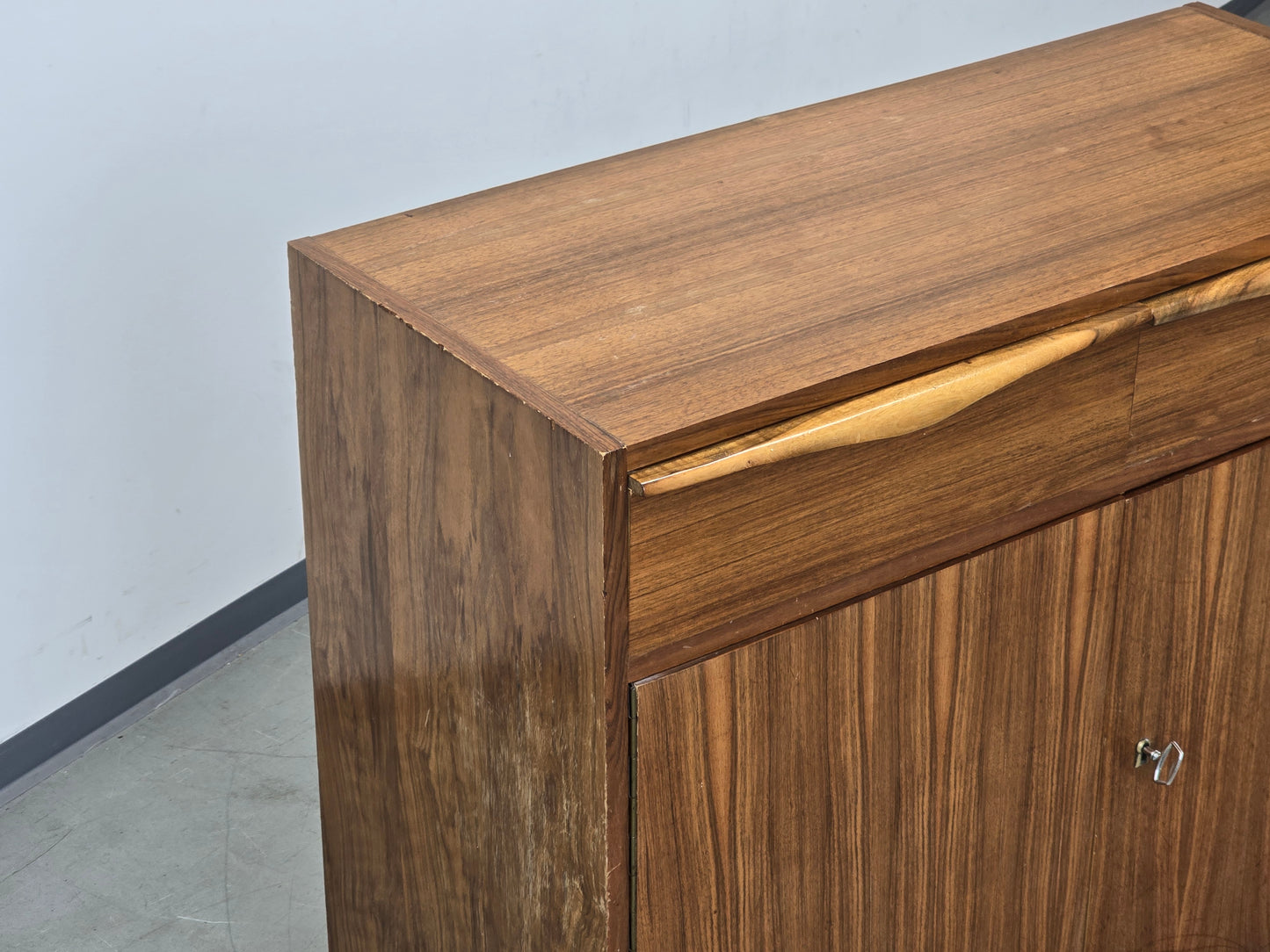 MID CENTURY Sideboard Nussbaum WK Möbel Kommode Vintage 60er Design