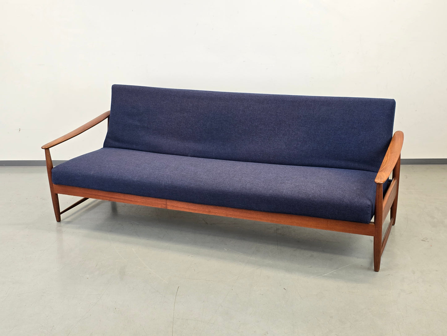 DANISH MODERN Daybed Teak Sofa 60er Mid Century Vintage Schlaffunktion