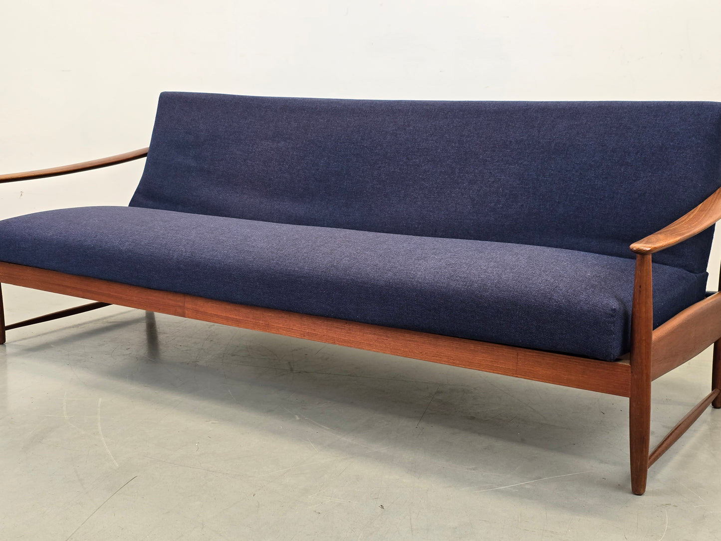 DANISH MODERN Daybed Teak Sofa 60er Mid Century Vintage Schlaffunktion