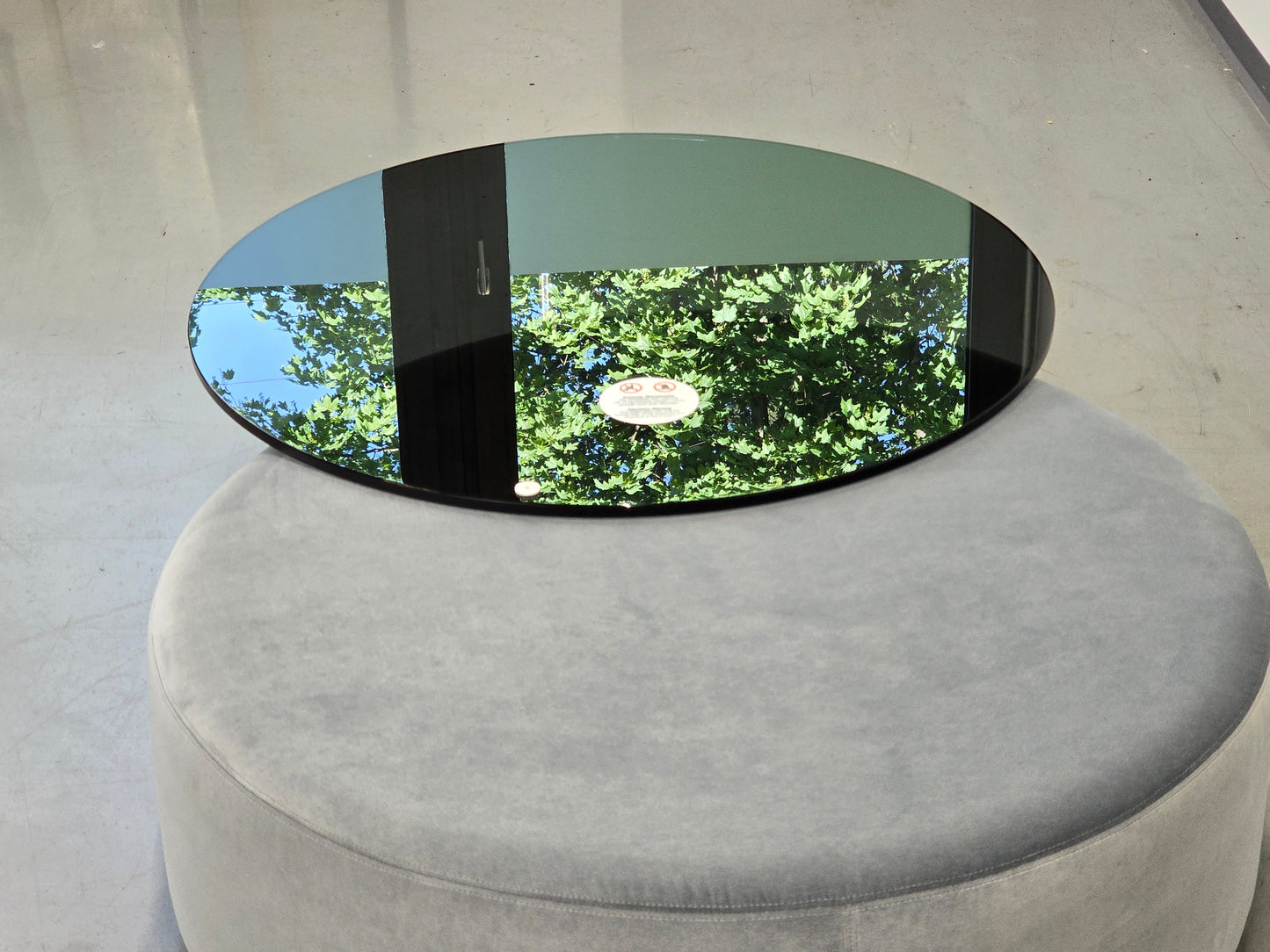 BIELEFELDER WERKSTÄTTEN Luna Hocker Couchtisch Glas schwenkbar Samt Grau