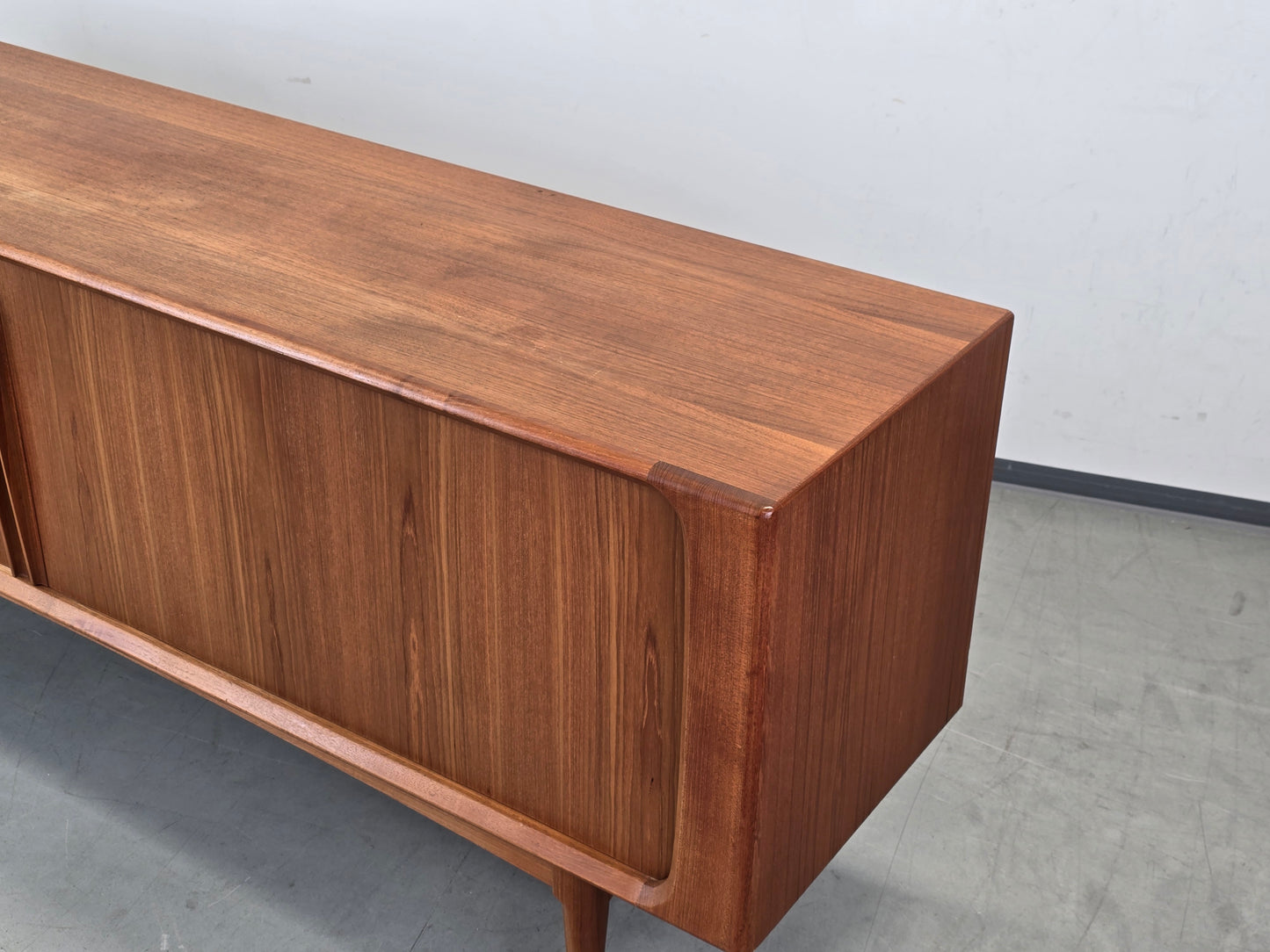 DANISH SIDEBOARD Tv Kommode Low Board Teak Bernhard Pedersen 142 Tambour Mid Century BPS