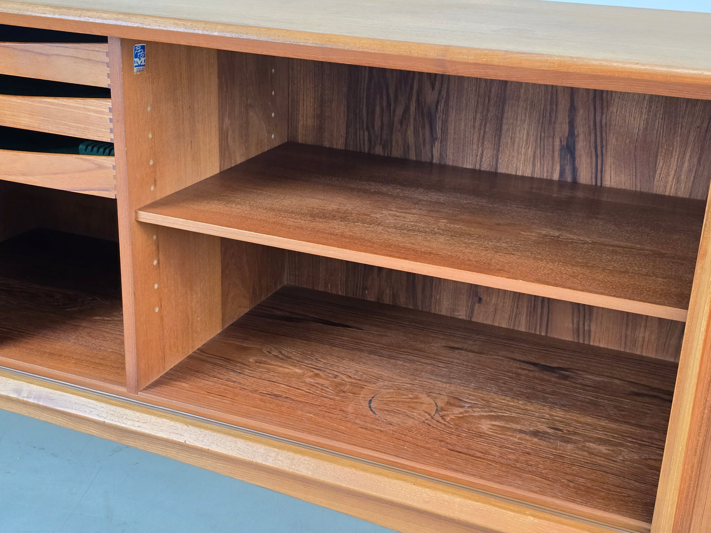DANISH SIDEBOARD Tv Kommode Low Board Teak Bernhard Pedersen 142 Tambour Mid Century BPS