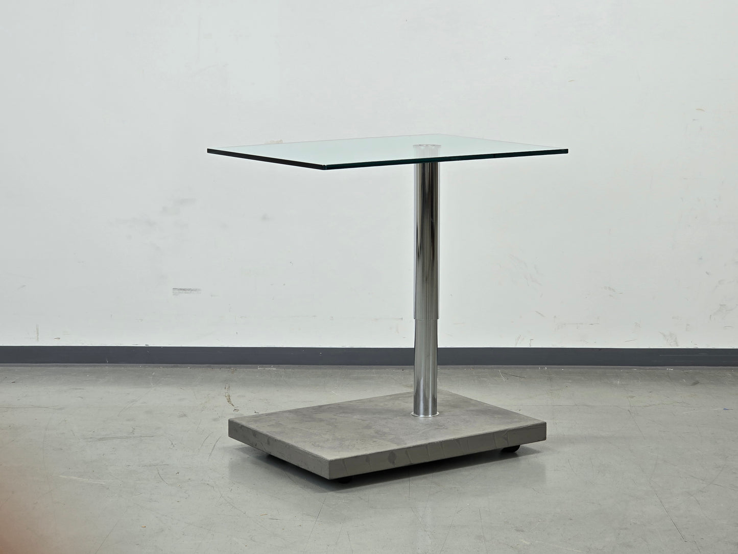 RONALD SCHMITT Beistelltisch Glas Metall K 425 Couchtisch höhenverstellbar