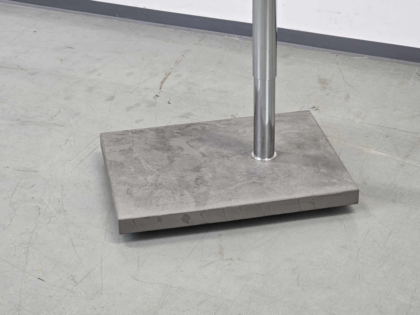 RONALD SCHMITT Beistelltisch Glas Metall K 425 Couchtisch höhenverstellbar