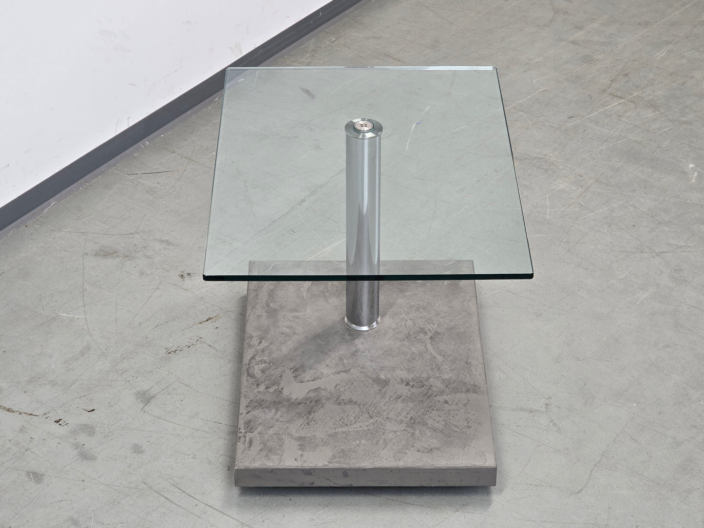 RONALD SCHMITT Beistelltisch Glas Metall K 425 Couchtisch höhenverstellbar