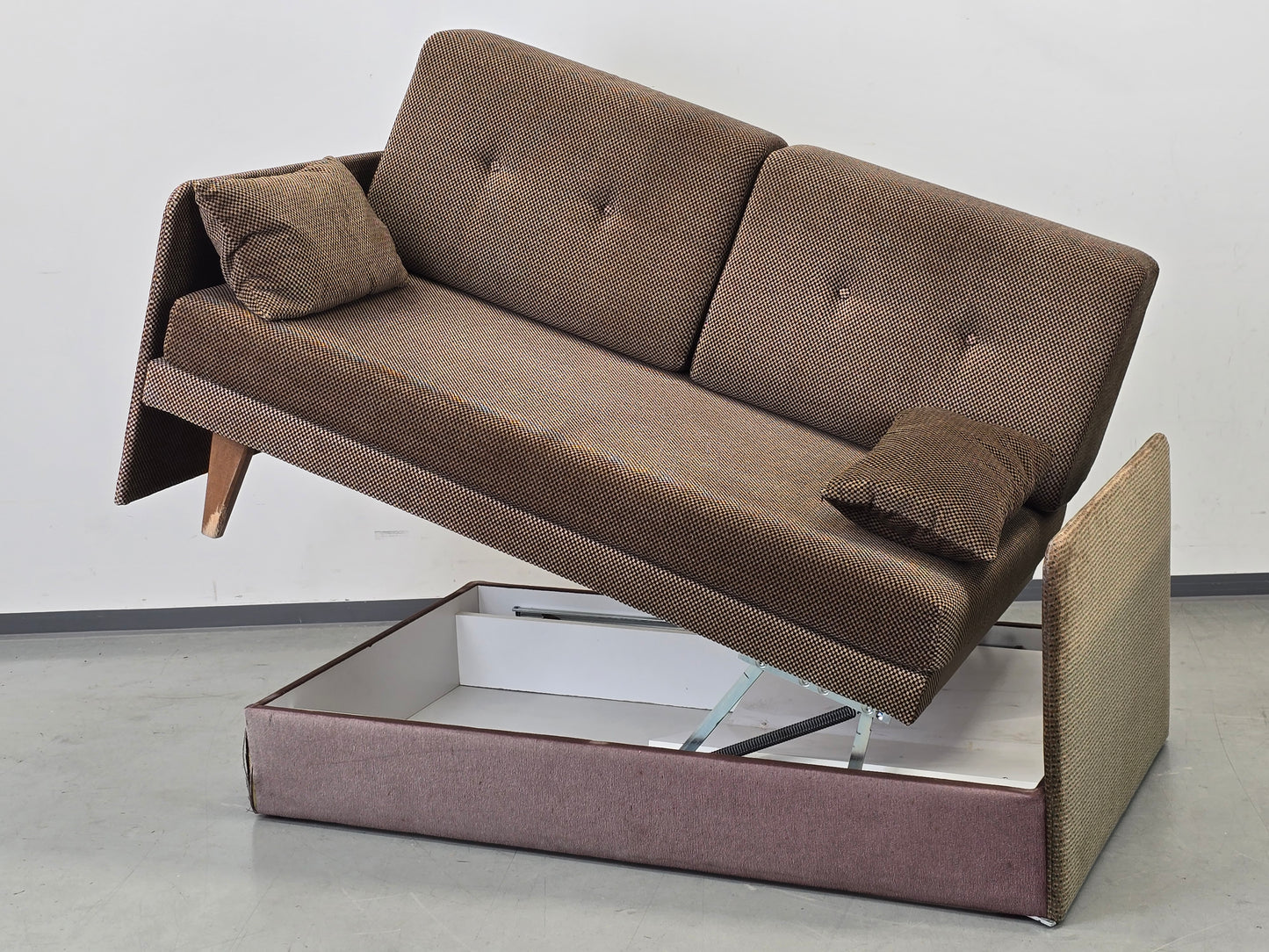 VINTAGE SCHLAFSOFA 60er Jahre Mid Century Sofa Couch Retro Bettkasten Braun