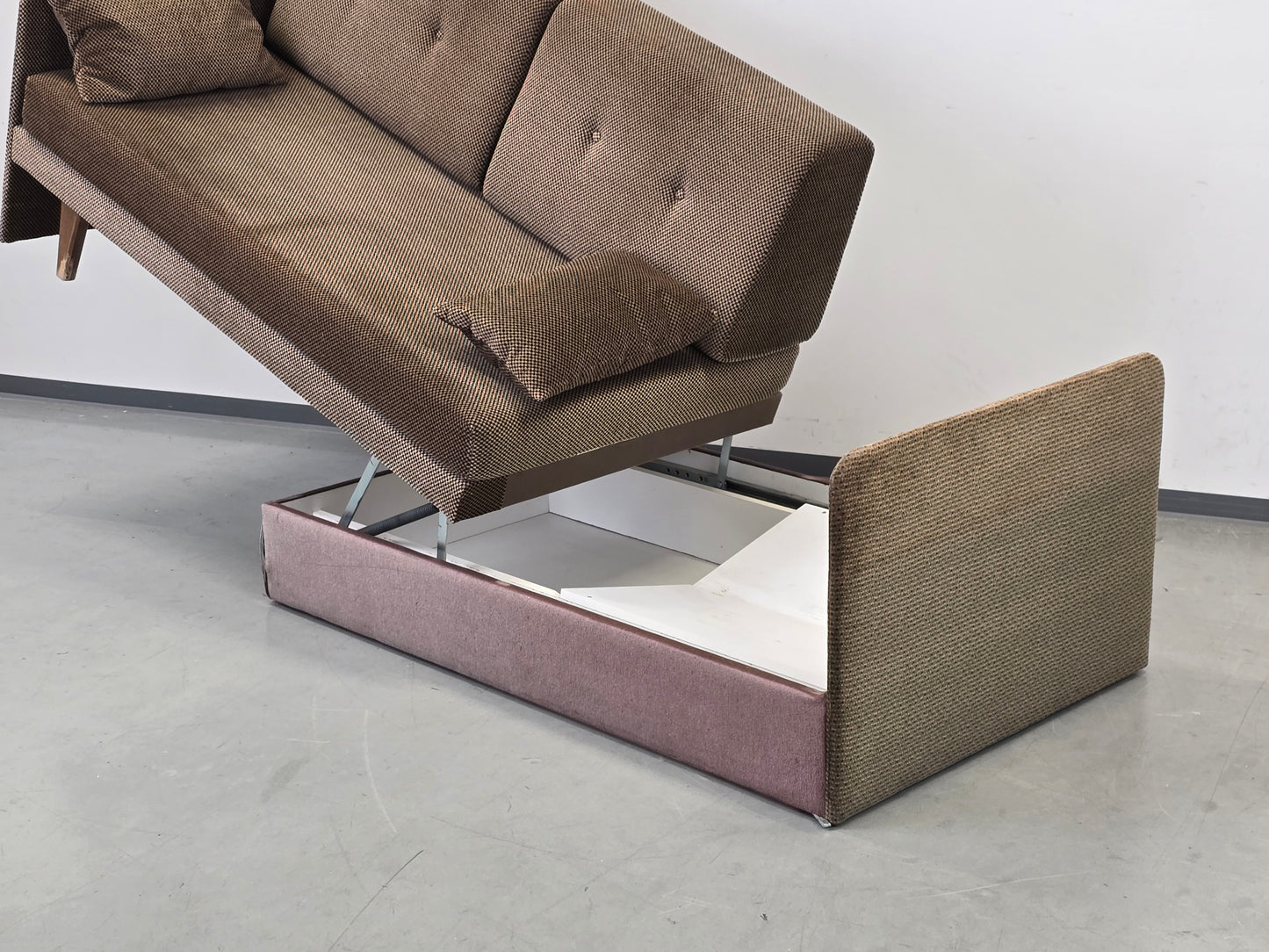 VINTAGE SCHLAFSOFA 60er Jahre Mid Century Sofa Couch Retro Bettkasten Braun