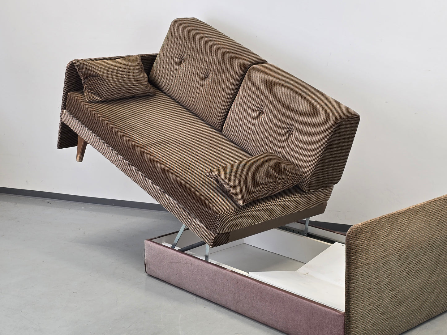 VINTAGE SCHLAFSOFA 60er Jahre Mid Century Sofa Couch Retro Bettkasten Braun