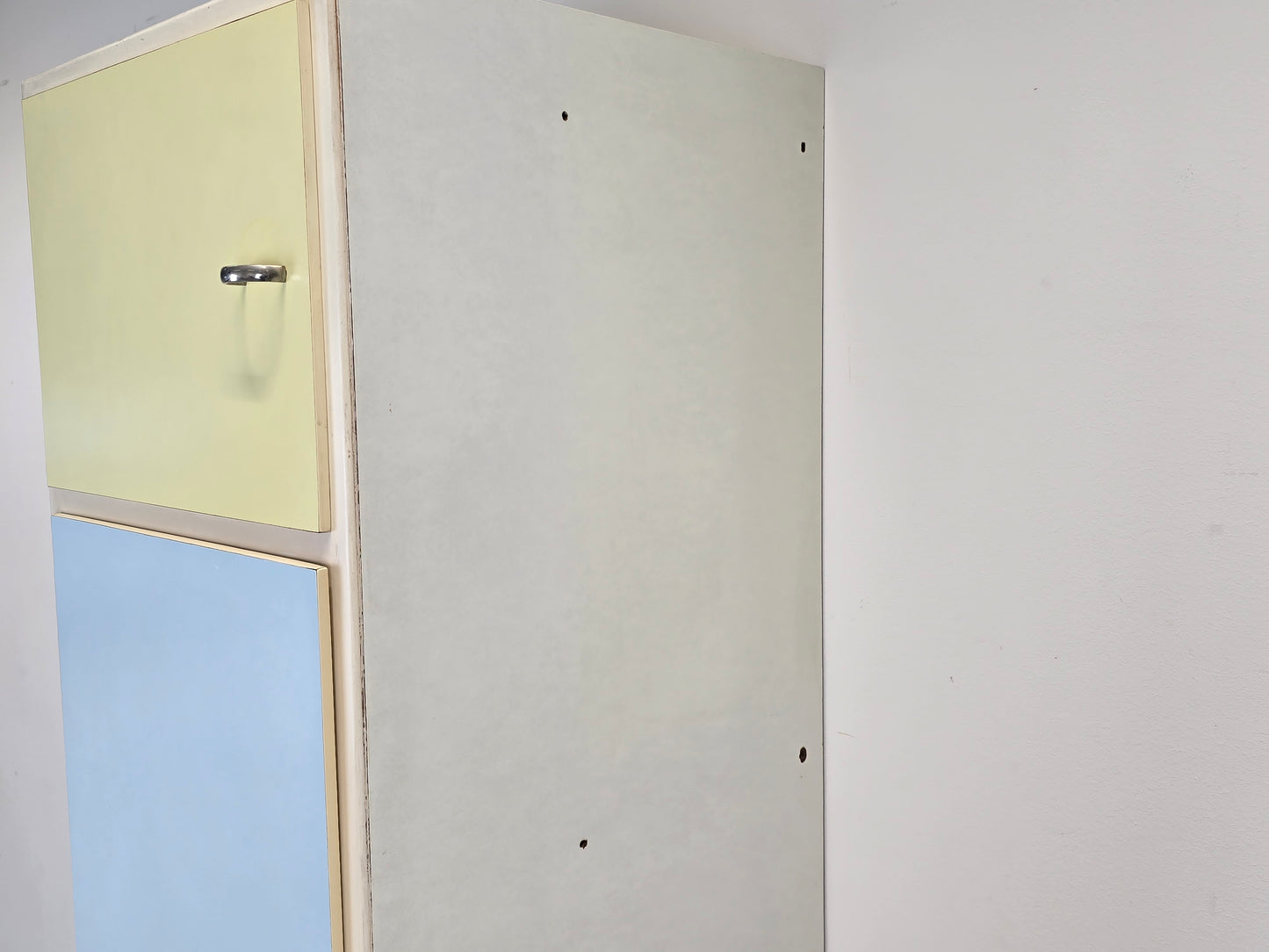 VINTAGE SCHRANK 60er Jahre Pastell Mid Century Resopal Küchenschrank Design