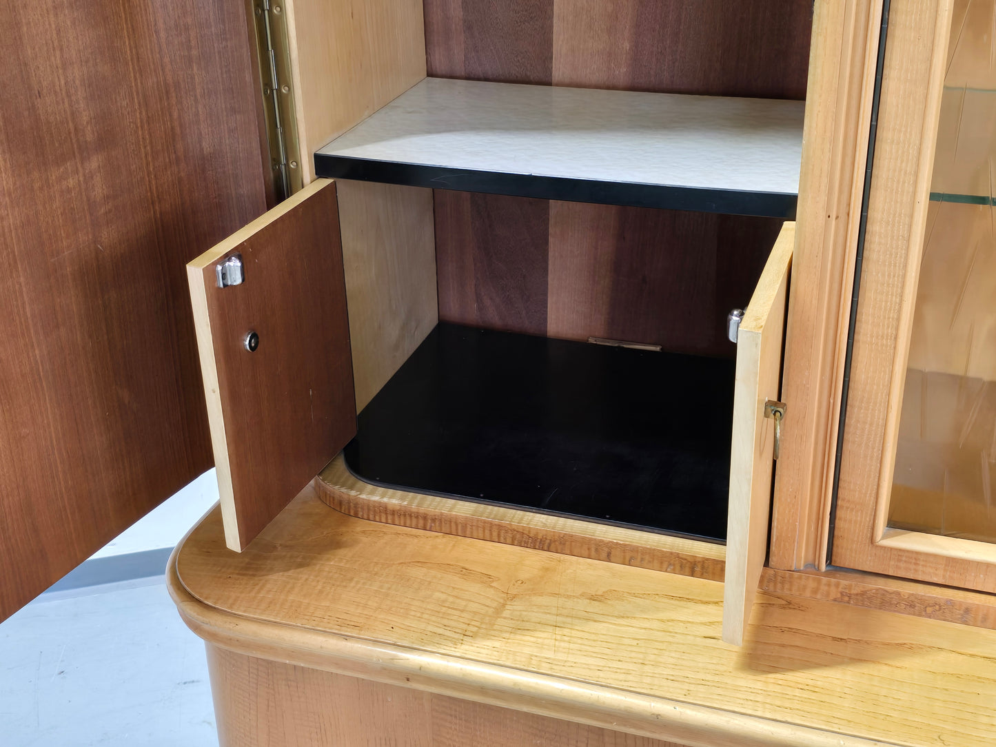 MID CENTURY Highboard Vitrine CJ3 Rüster Büffet 60er Vintage Schrank Sideboard