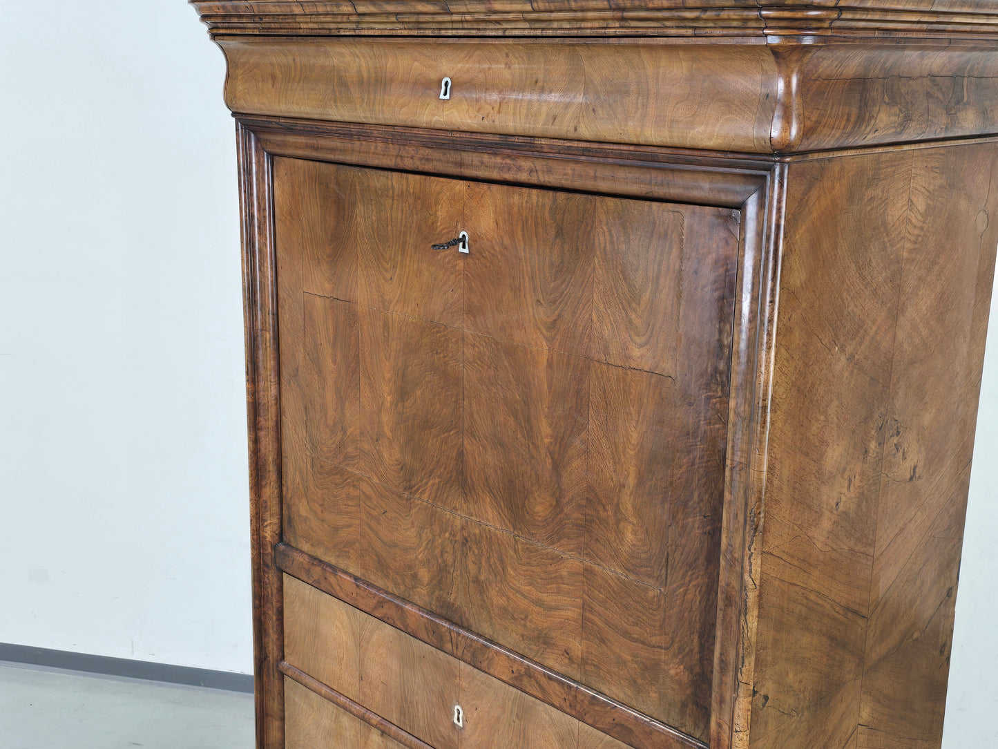 ANTIKER BIEDERMEIER Sekretär Kirschbaum Schreibschrank Wurzelholz um 1830