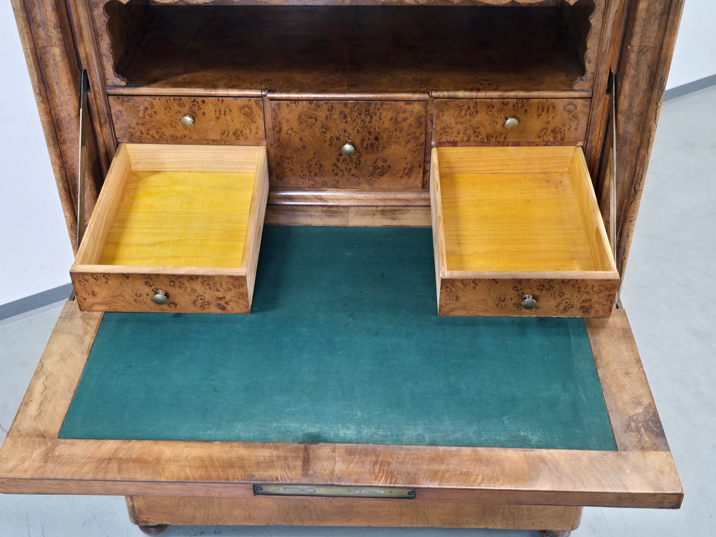 ANTIKER BIEDERMEIER Sekretär Kirschbaum Schreibschrank Wurzelholz um 1830