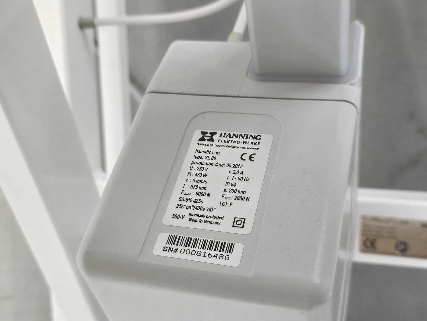 THERAPIELIEGE KANZLSPERGER Delos elektrisch Behandlungsliege Massagebank