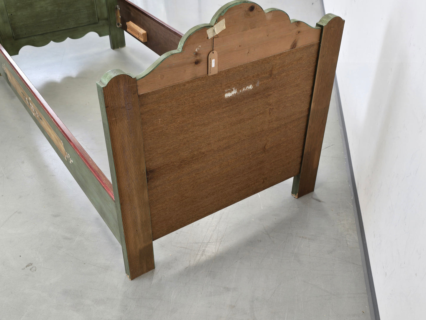 VOGLAUER BETT Anno 1700 Bauernbett Einzelbett Grün handbemalt Massivholz 90x200