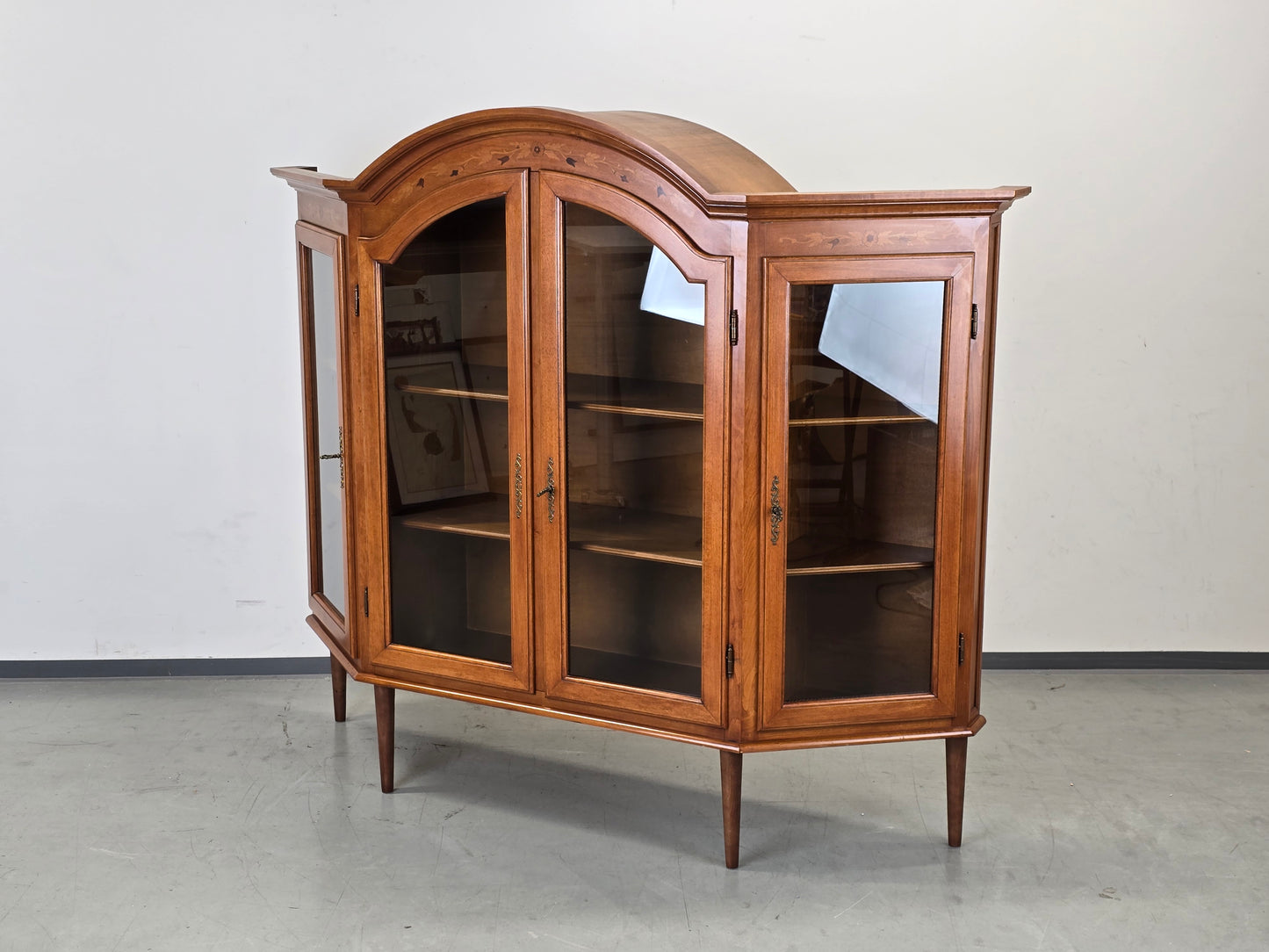 VINTAGE VITRINE Paolo Buffa Stil Mid Century Kirschbaum Intarsien 50er Jahre