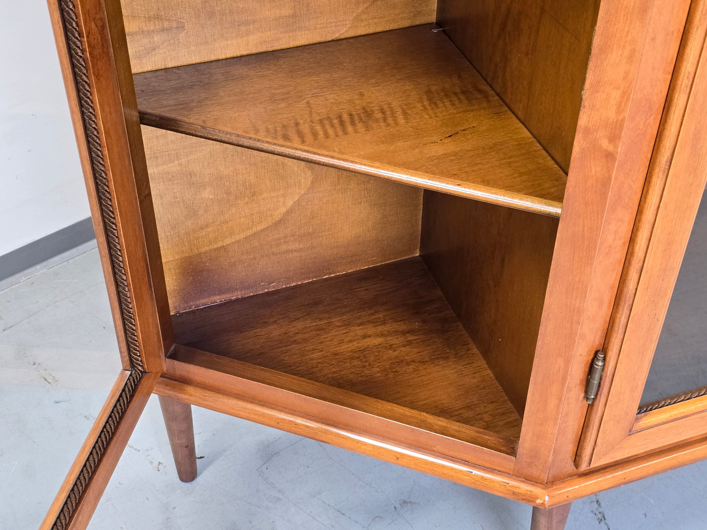 VINTAGE VITRINE Paolo Buffa Stil Mid Century Kirschbaum Intarsien 50er Jahre