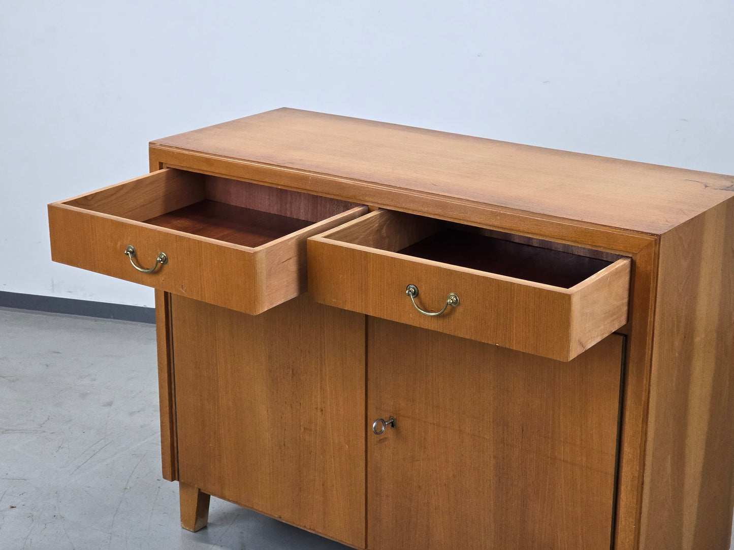 VINTAGE SIDEBOARD Mid Century Kommode Anrichte 60er Jahre Design Birke Messing