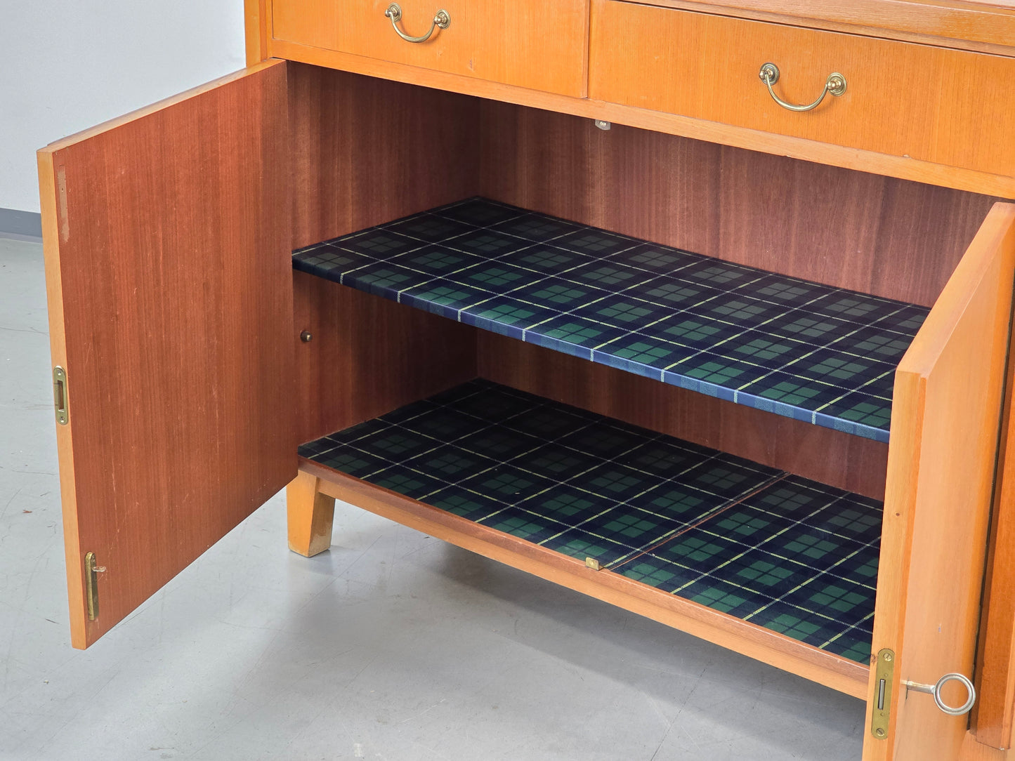 VINTAGE SIDEBOARD Mid Century Kommode Anrichte 60er Jahre Design Birke Messing