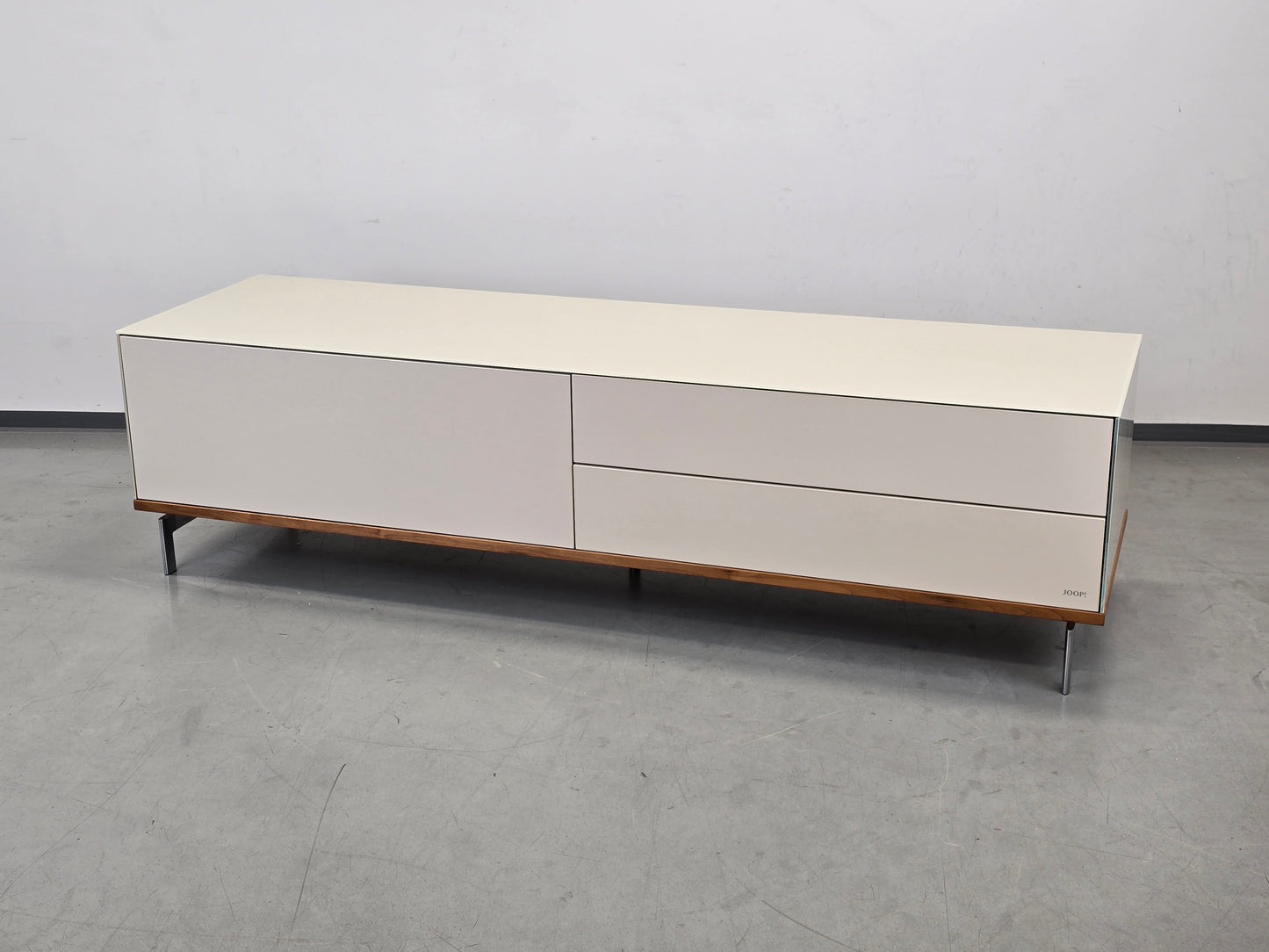 JOOP! LOWBOARD TV Board Schrank Sideboard Glas Weiß Nussbaum Kommode