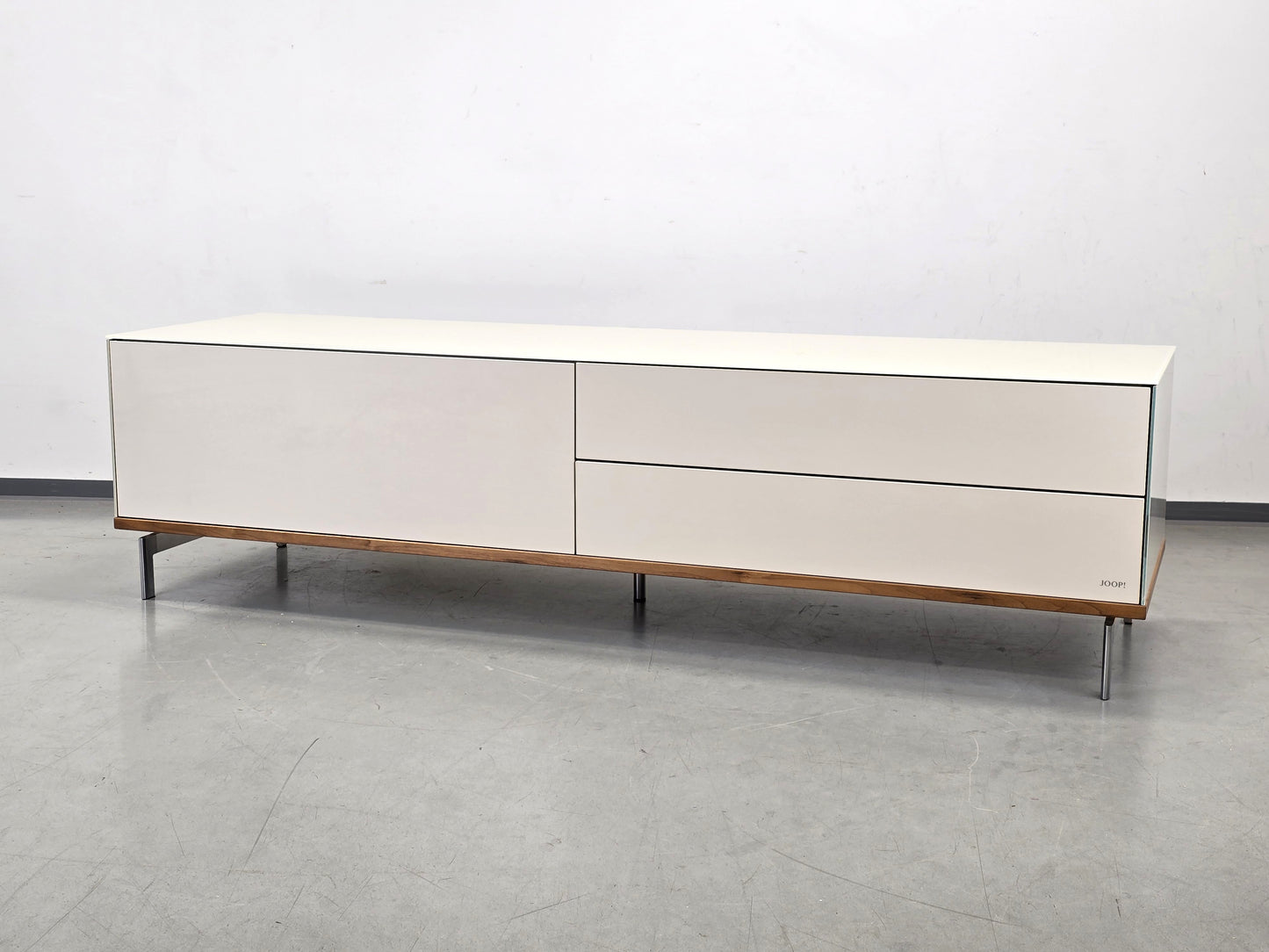 JOOP! LOWBOARD TV Board Schrank Sideboard Glas Weiß Nussbaum Kommode