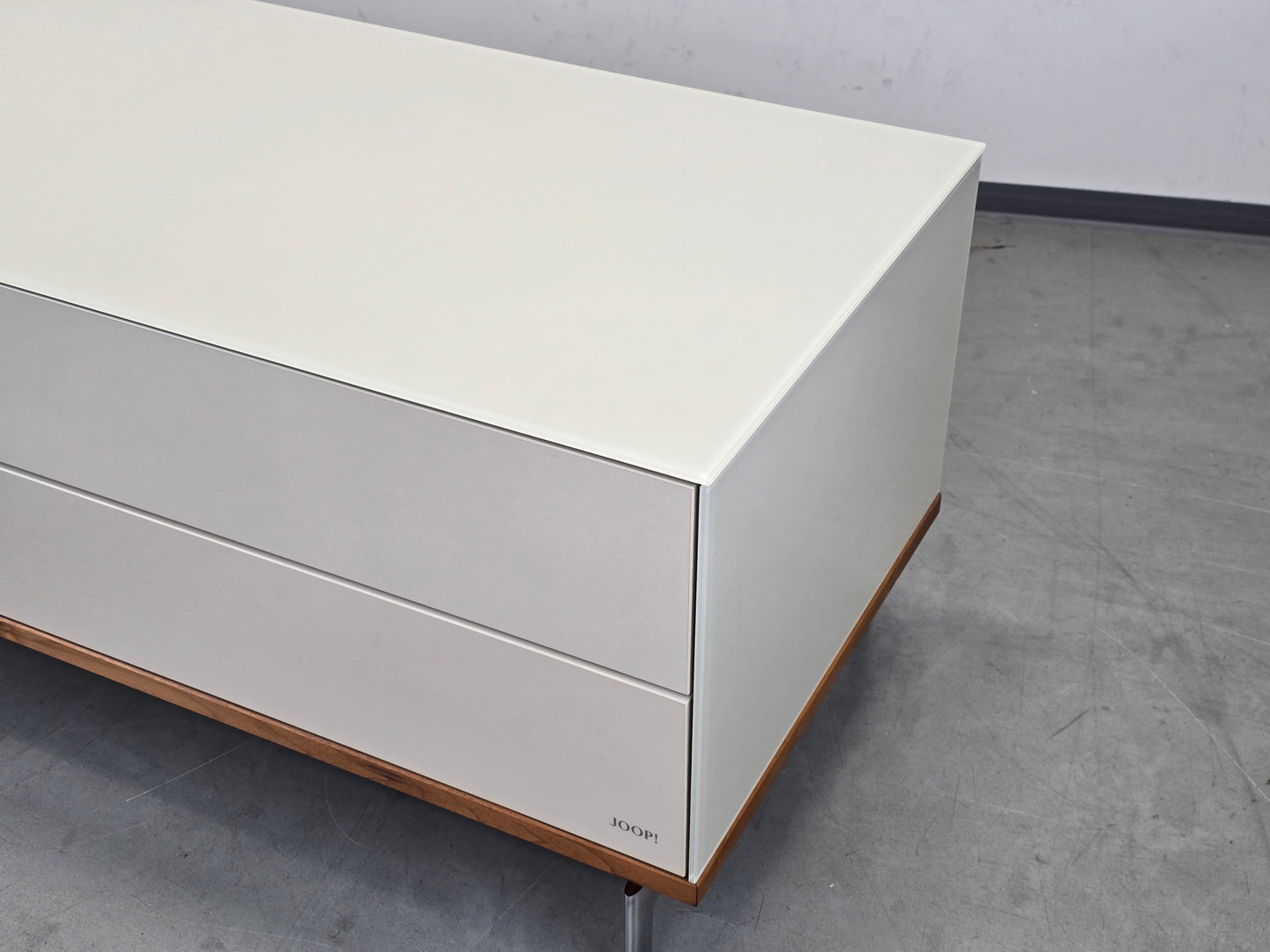 JOOP! LOWBOARD TV Board Schrank Sideboard Glas Weiß Nussbaum Kommode