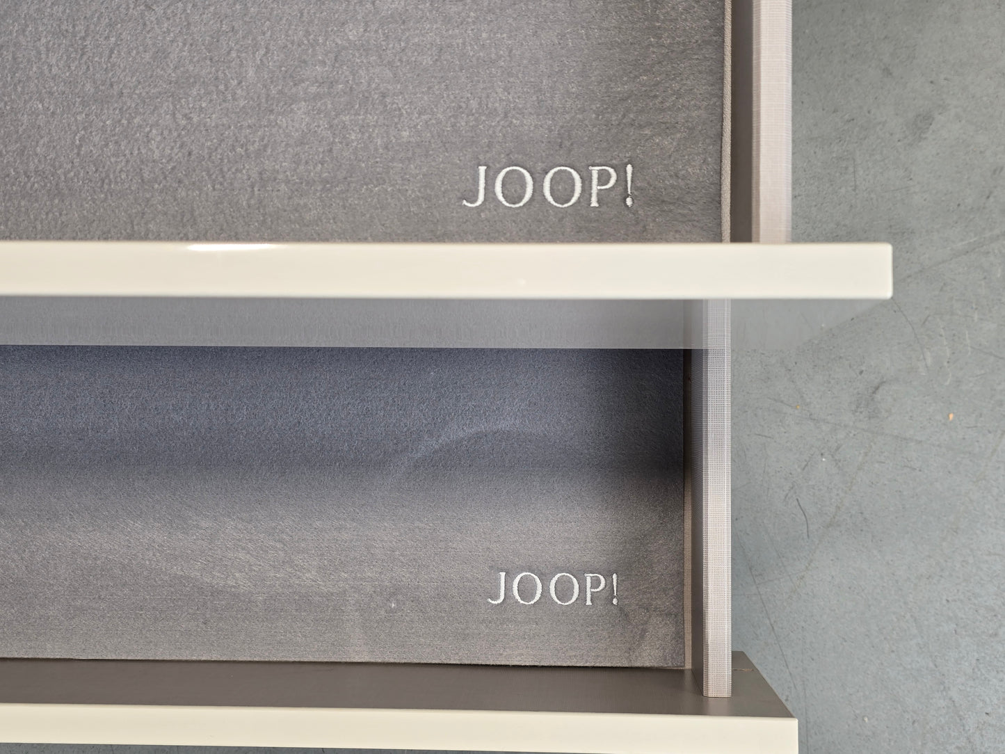 JOOP! LOWBOARD TV Board Schrank Sideboard Glas Weiß Nussbaum Kommode