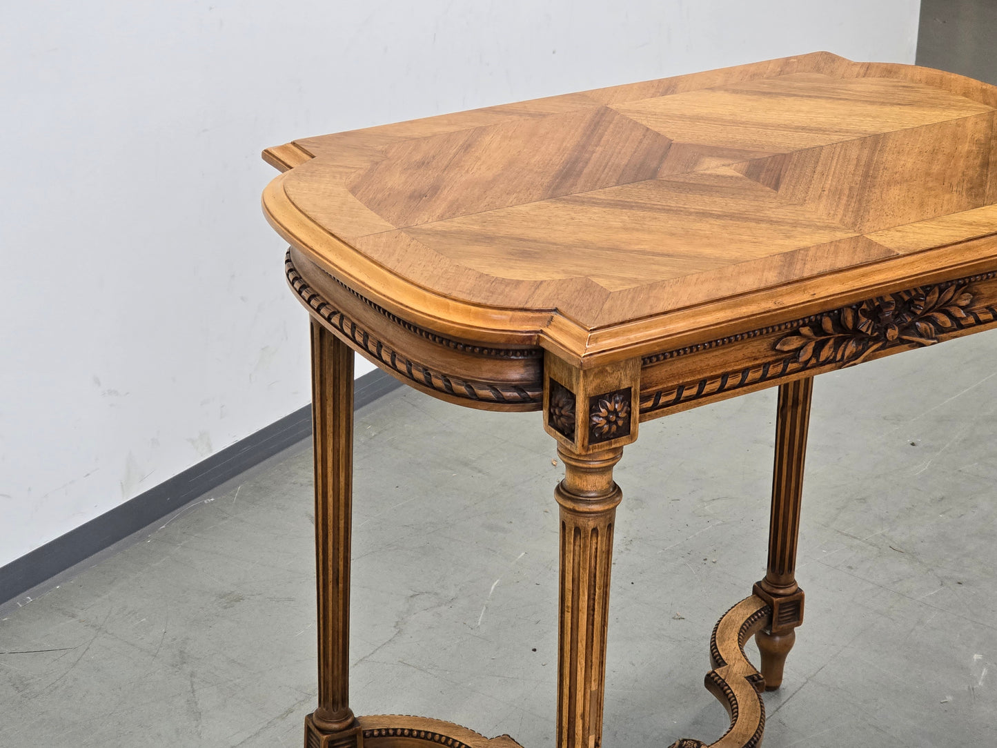 ANTIKER SALONTISCH IM NEOKLASSIschen LOUIS XVI STIL Tisch Esstisch Schreibtisch