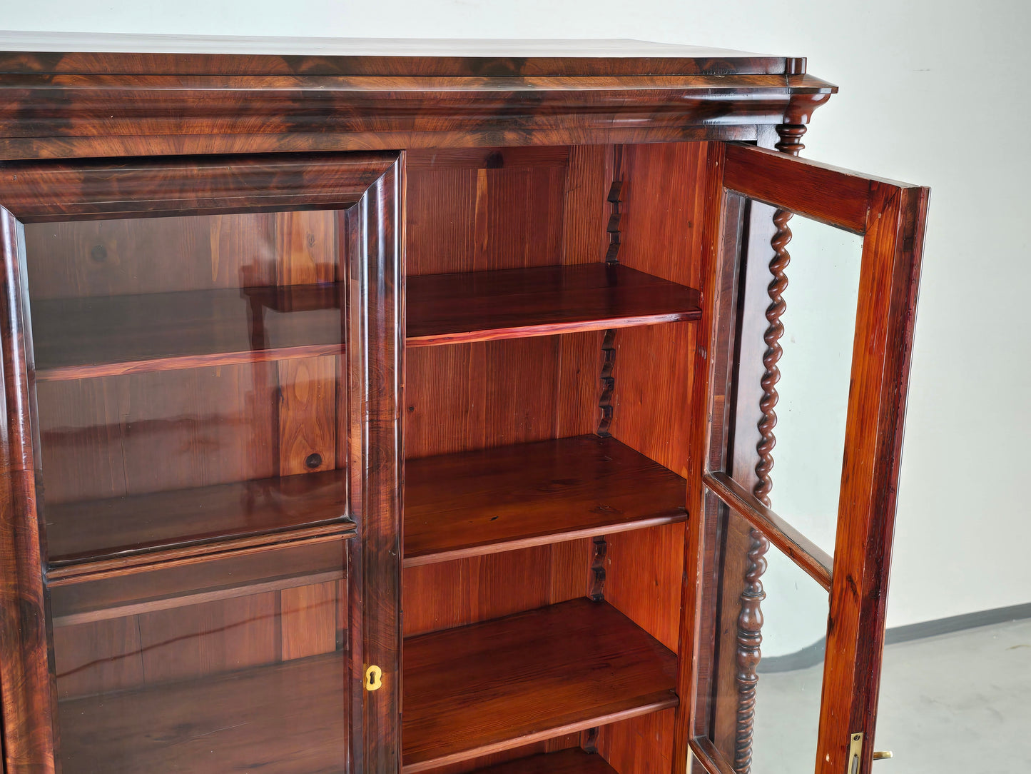 ANTIKE VITRINE Biedermeier Bücherschrank Mahagoni Schrank