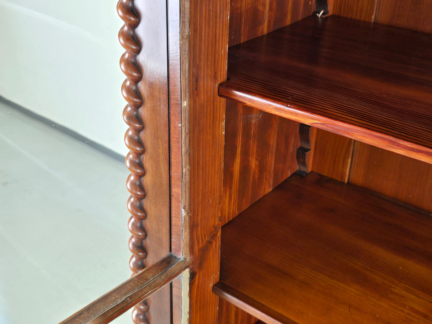 ANTIKE VITRINE Biedermeier Bücherschrank Mahagoni Schrank