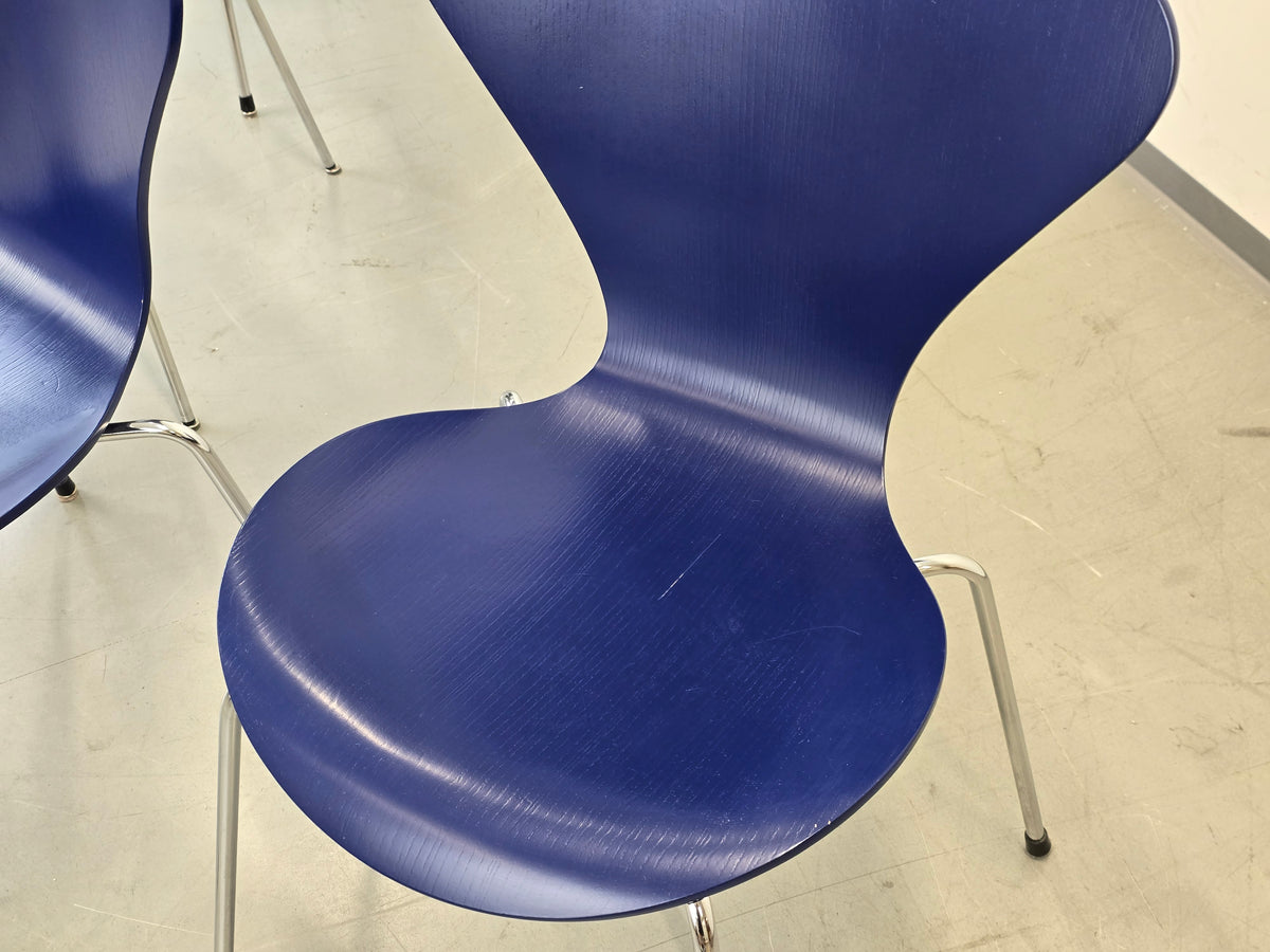 FRITZ HANSEN Serie 7 Stuhl Arne Jacobsen Blau 3107 Designer Stuhl